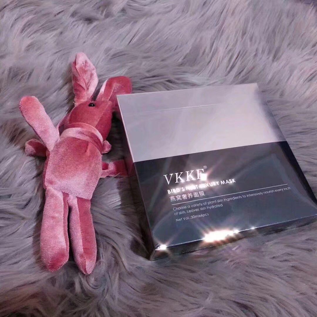 护肤品底妆,适用于任何皮肤，美白补水淡斑