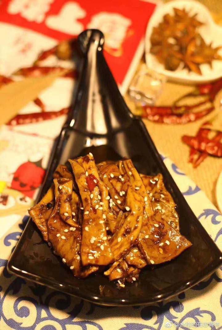 重庆糯娃辣上瘾 小吃零食 好吃不贵
