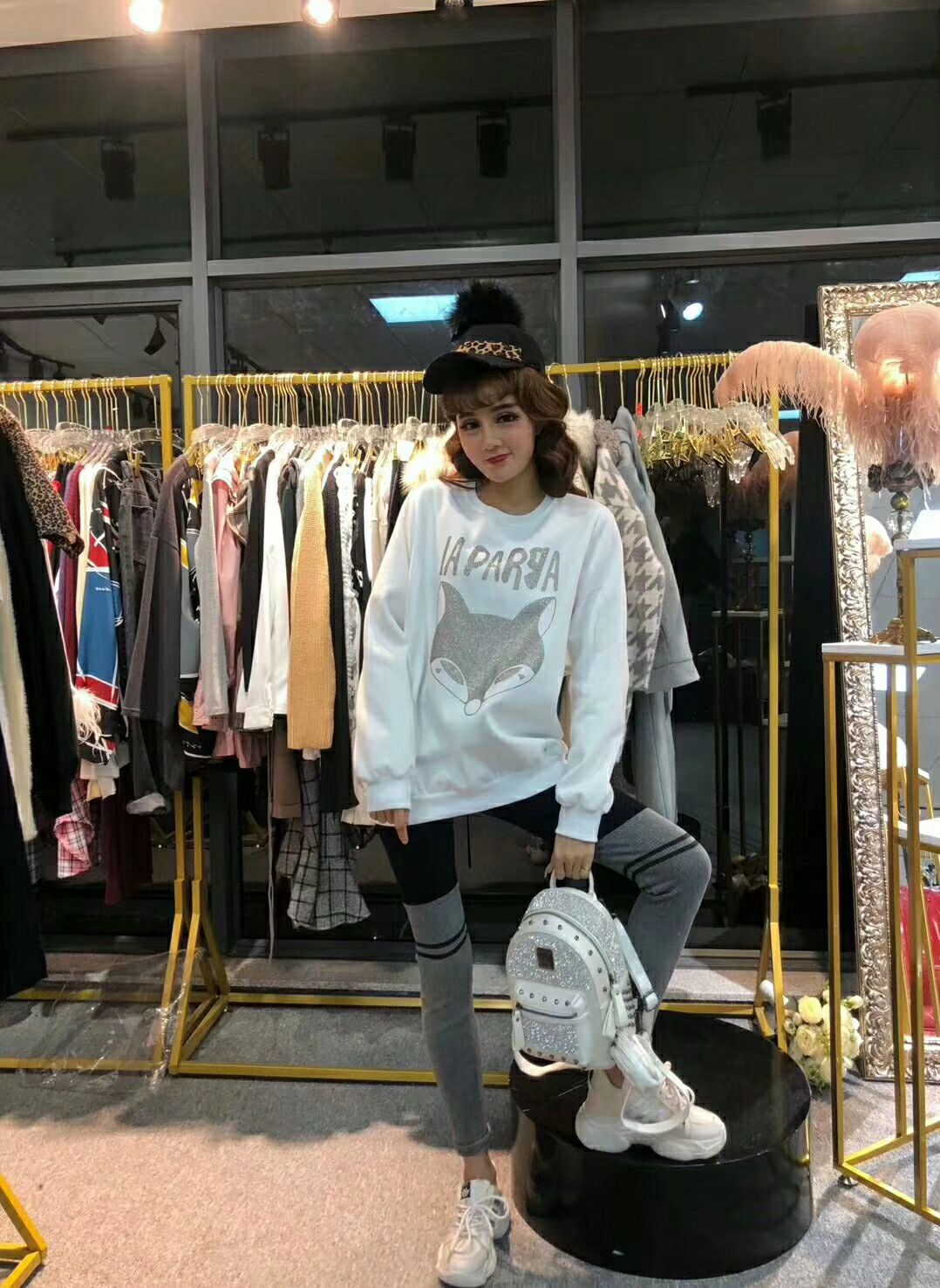 全网最低价格 女装批发 长期招聘代理及加盟