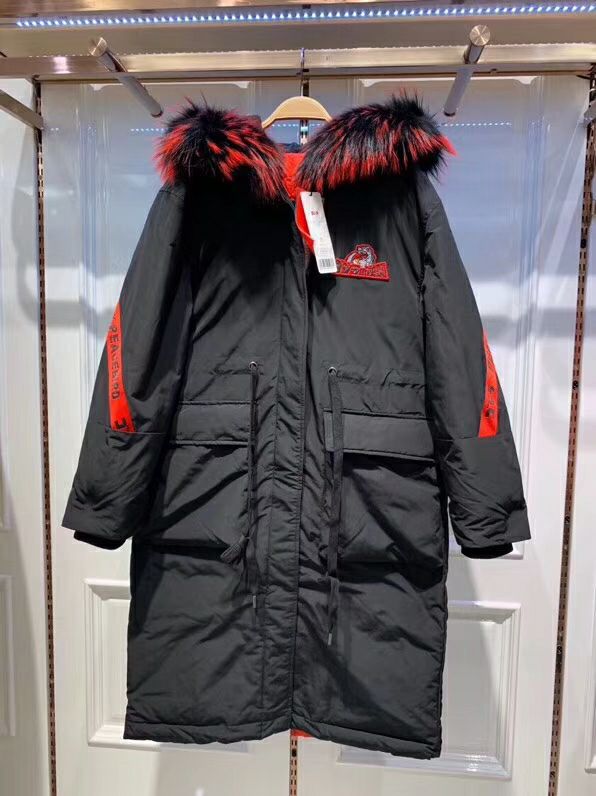 服装护肤免费招代理！一件代发，实体发货！代理免费招！免费招！