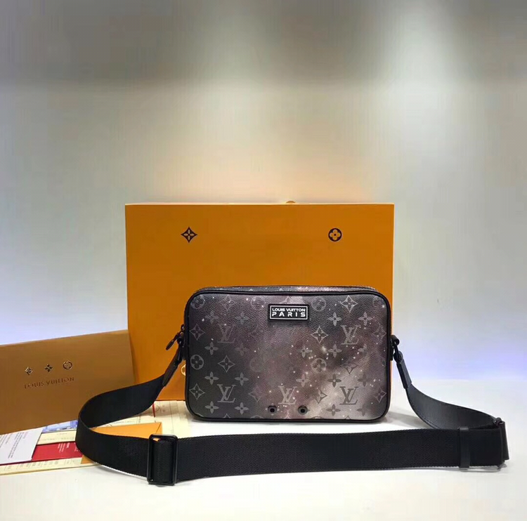 PINKO、MK轻奢侈品包包 最高品质 可验证 收代理