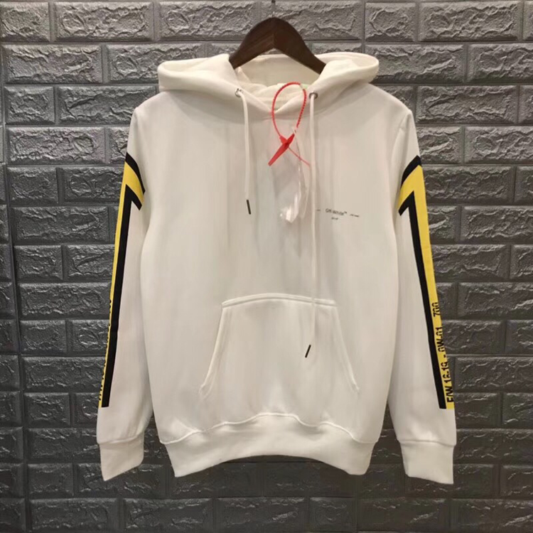 各种潮牌服饰 价格公道 可批发零售