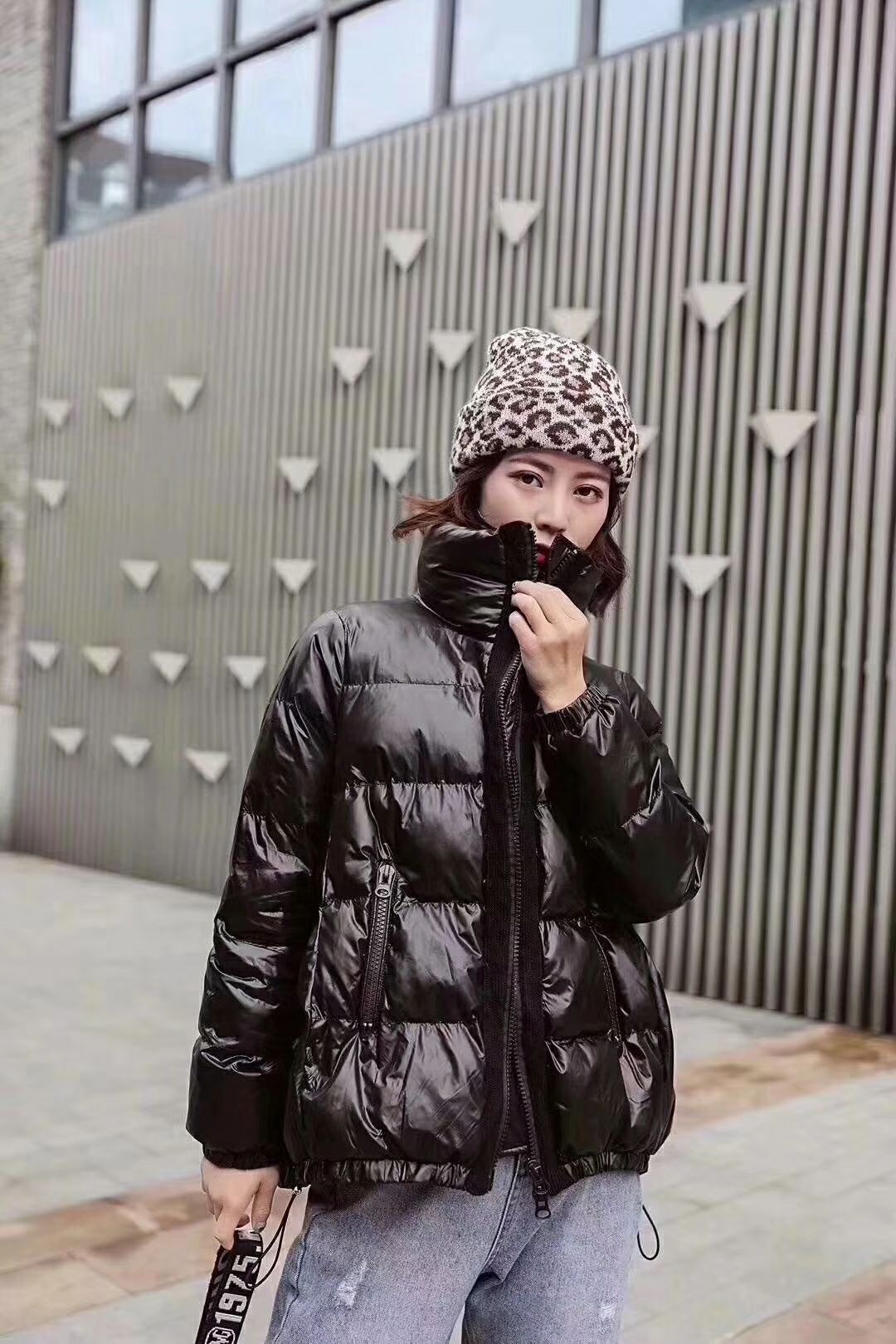 小艺女装一手货源 批发零售 支持一件代发