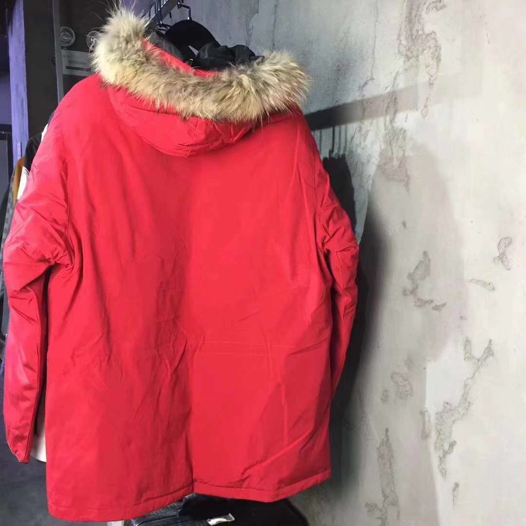 加拿大鹅羽绒服 现货亲自发 招代理