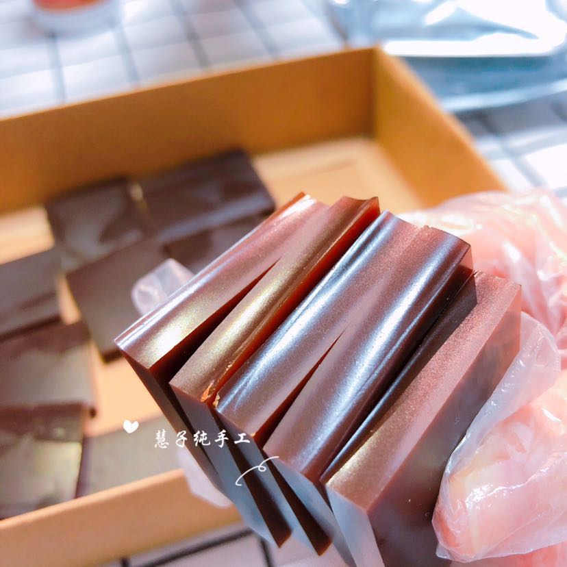 哪些女性适合吃阿胶糕？