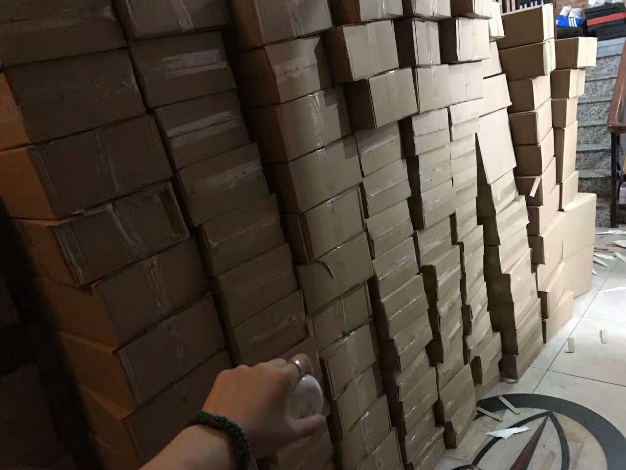 高端复刻鞋品货源 东莞原厂供货 终端代发 【非正品】