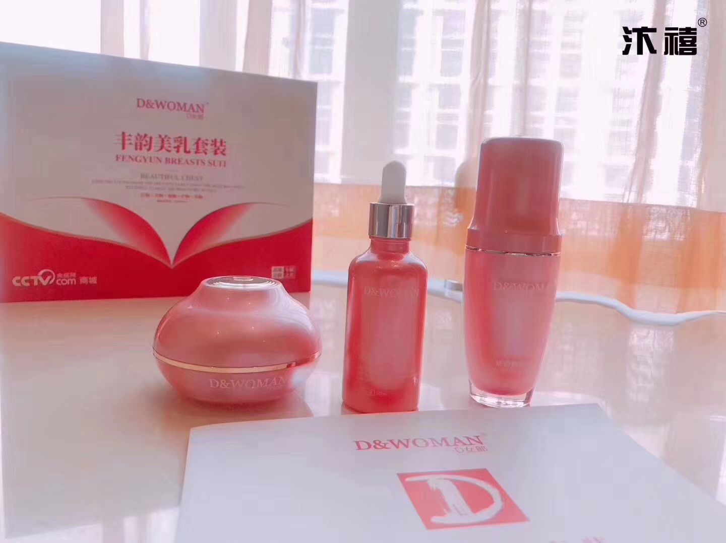 法国精致女人（丰胸）大又挺（缩阴）水又紧