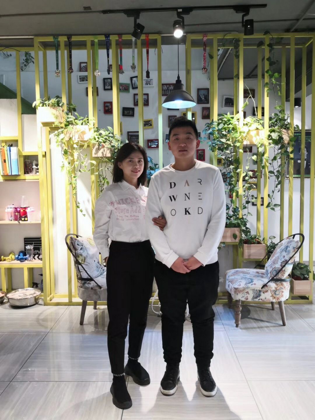 纯中药减肥！不节食。不运动。不反弹，无副作用！无效退款！