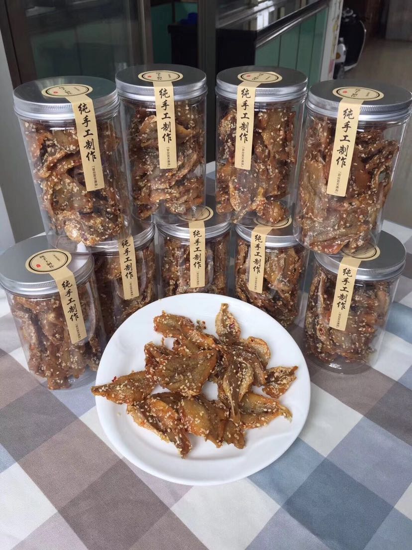 倾芯零食坊 十几种口味小吃 价格也很实惠（招代理）