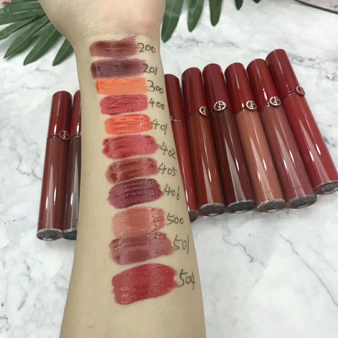 高端化妆品货源，一比一复刻，价格便宜诚实招代理