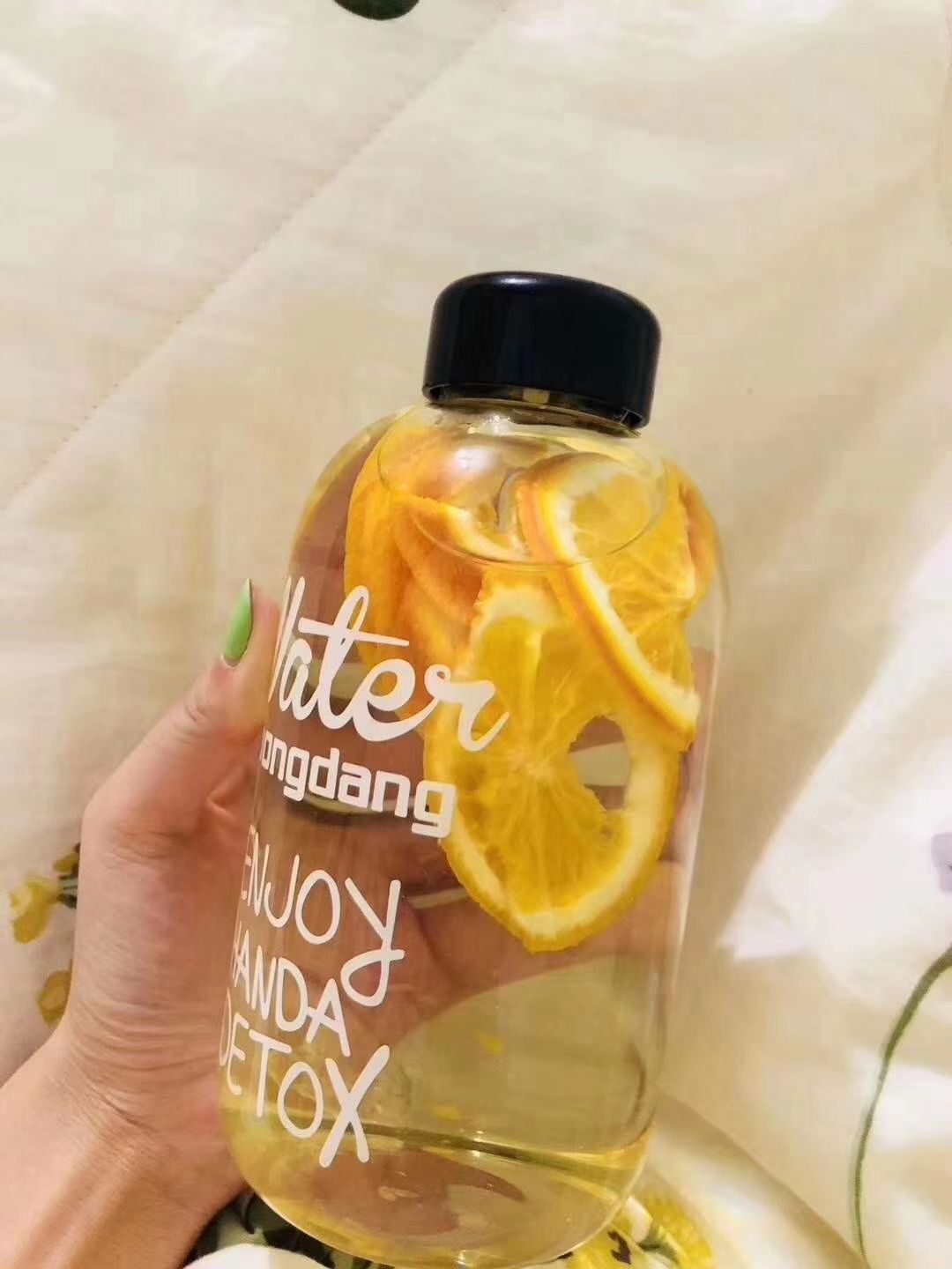 各种新鲜的水果调制饮品 无任何添加剂