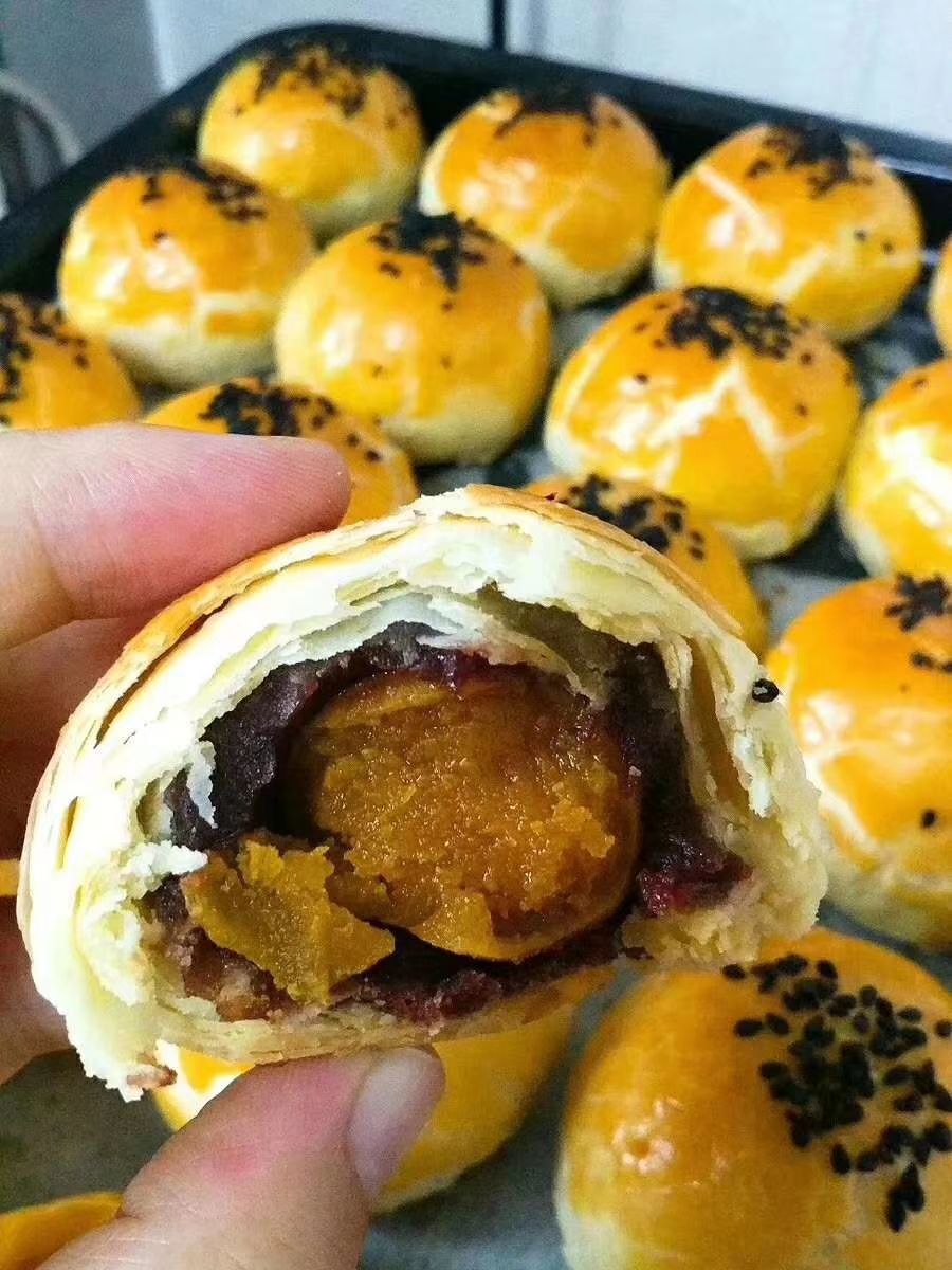 主营美瞳和甜点 各大品牌都有 招代理