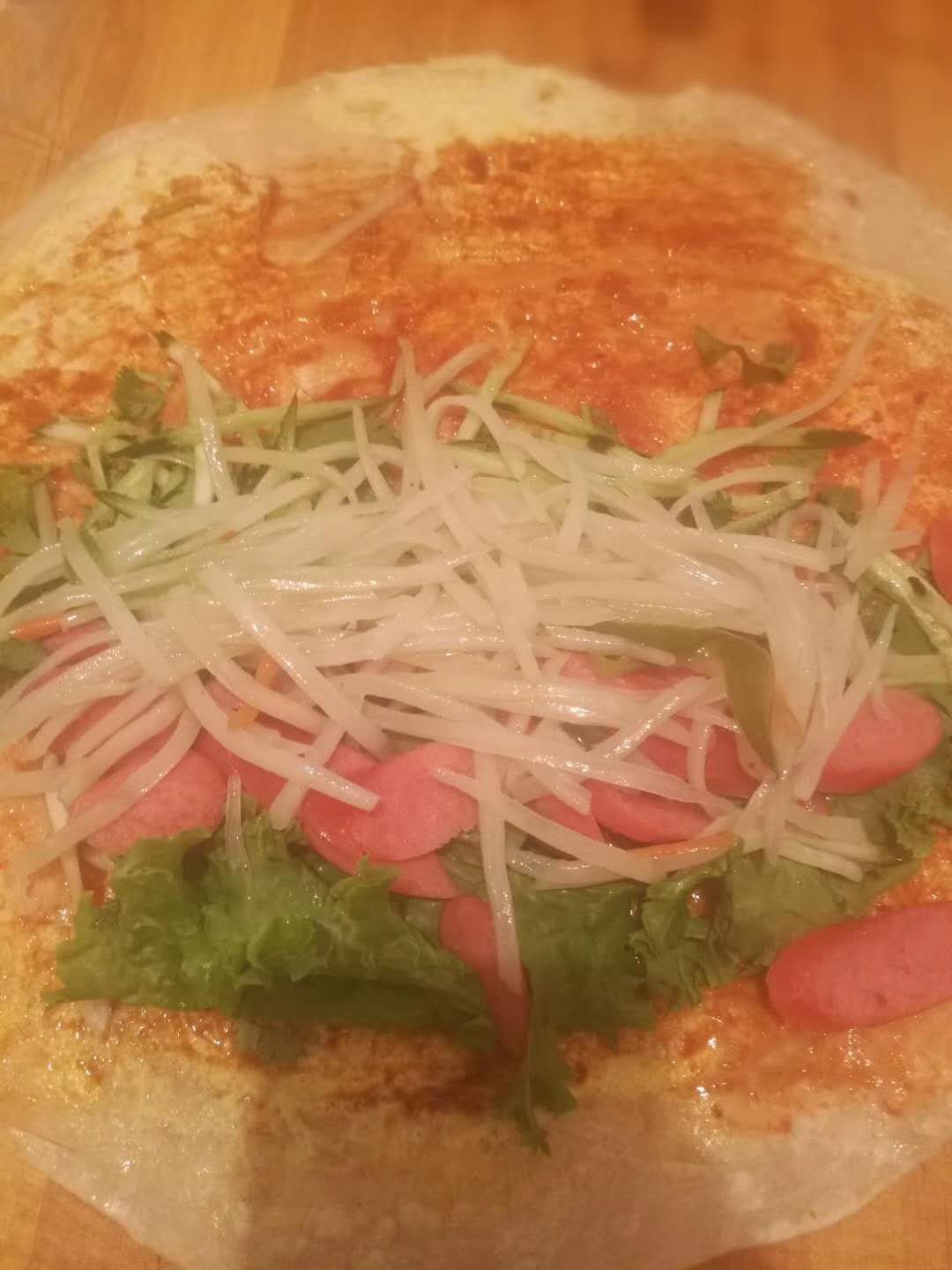 最好吃的东北风味卷饼  月入两万很轻松   顾客每天排队买