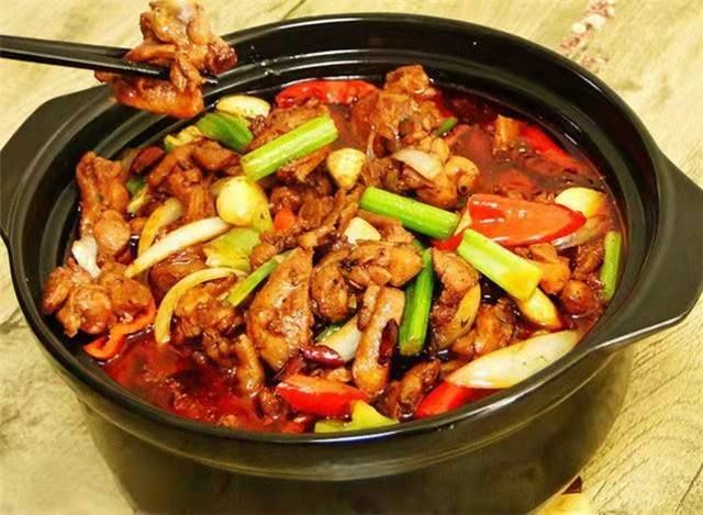 小姐姐专业配送重庆鸡公煲.黄焖鸡酱料