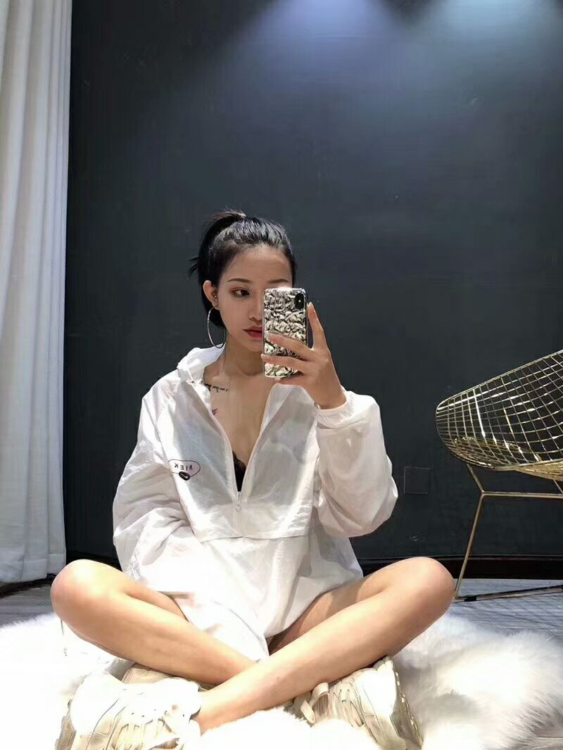 正版复刻，最真的A版服装，诚招一件转发代理