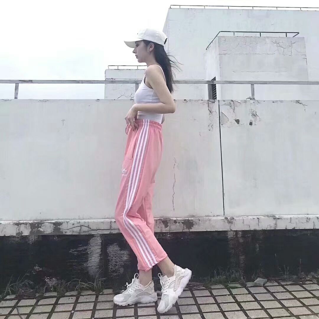 正版复刻，最真的A版服装，诚招一件转发代理