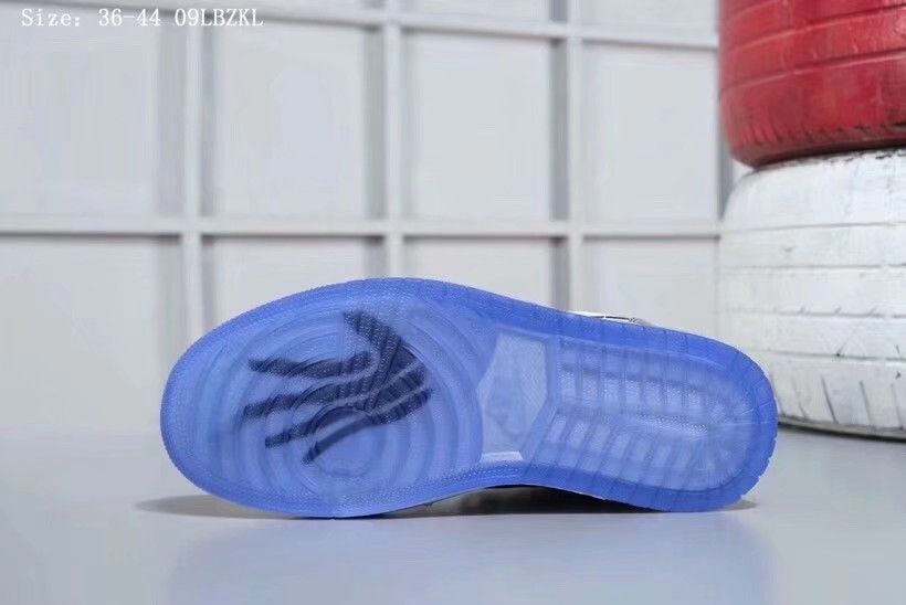 350 乔丹1代高帮系列Air Jordan 1（非正品）