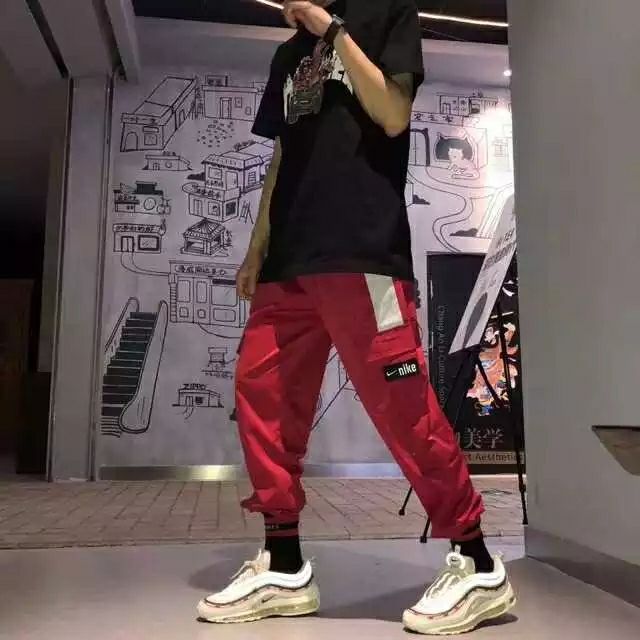 潮衣潮鞋商贸 价格优惠 质量保证 诚信经营