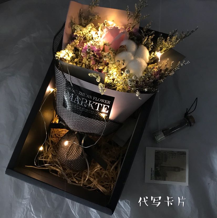 永生花批发29.9包邮 33朵99朵 免费招代理