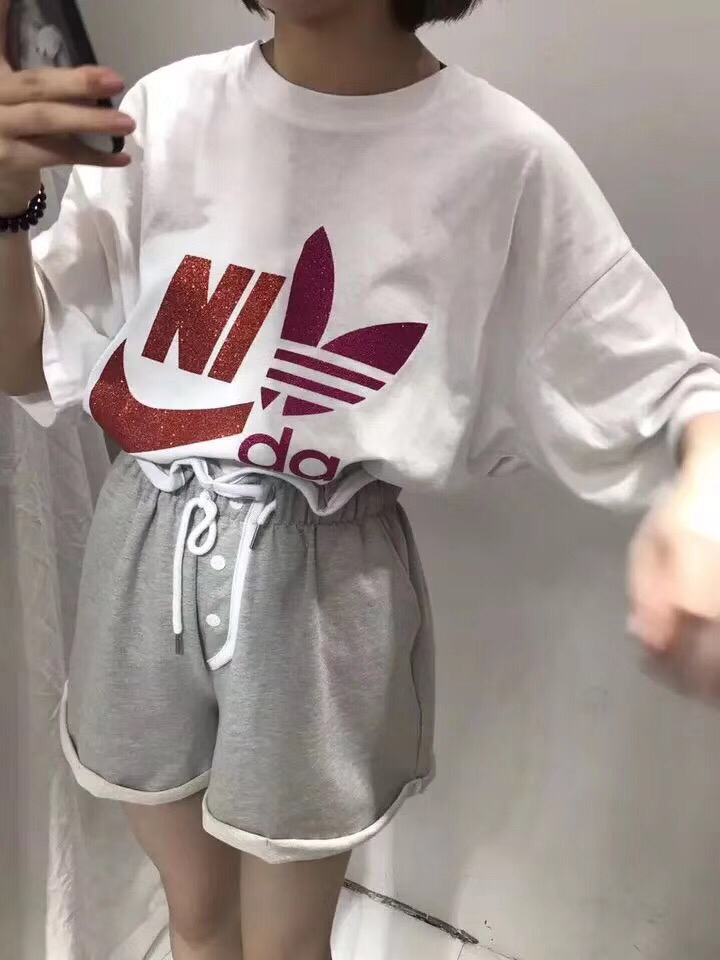 女装 招代理 想赚钱的点进来