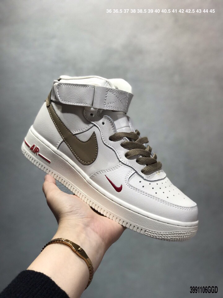 主大各大品牌精仿鞋子 一手货源 专业批发