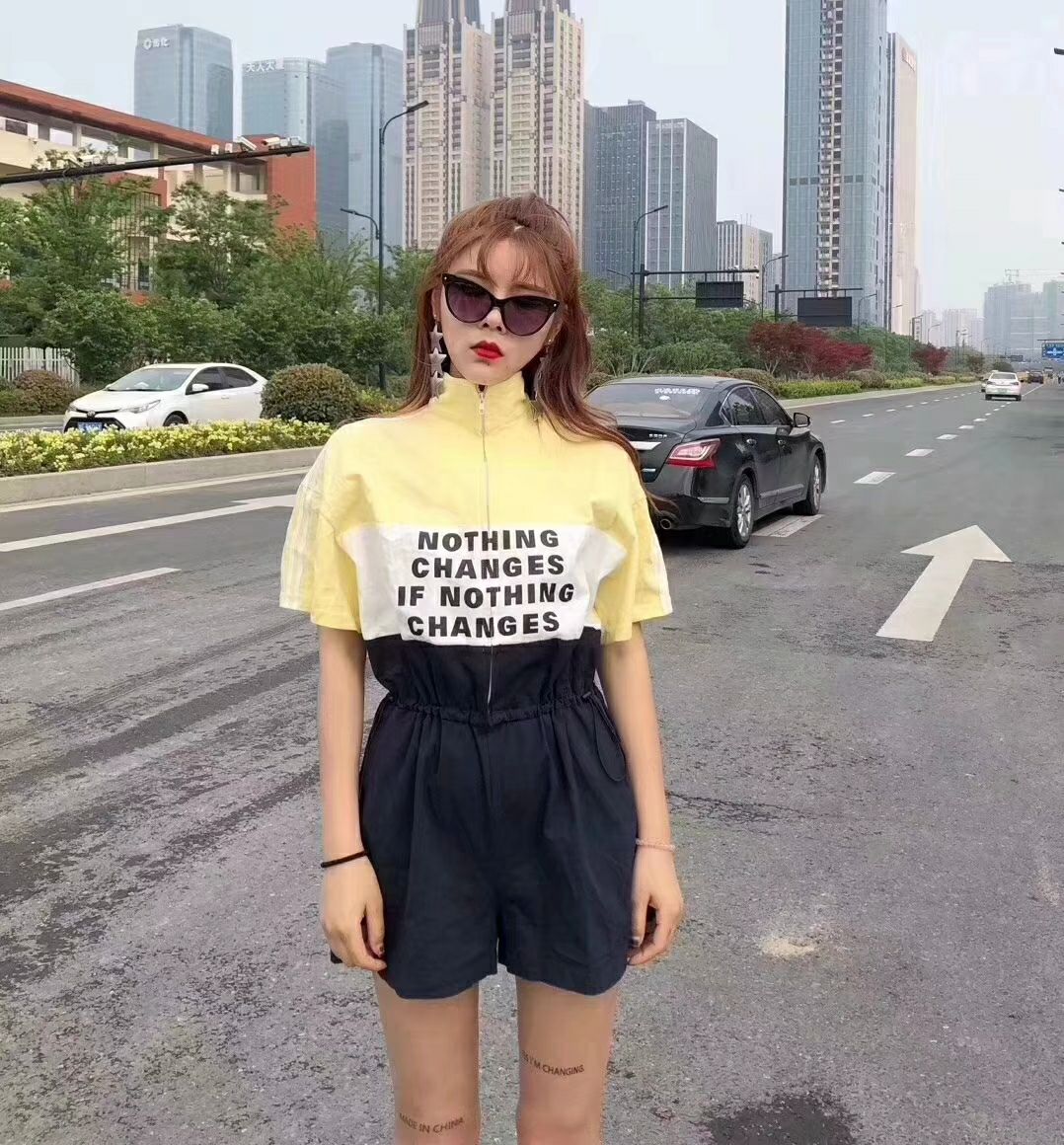专业批发零售欧韩女装 工厂团队 招微商代理