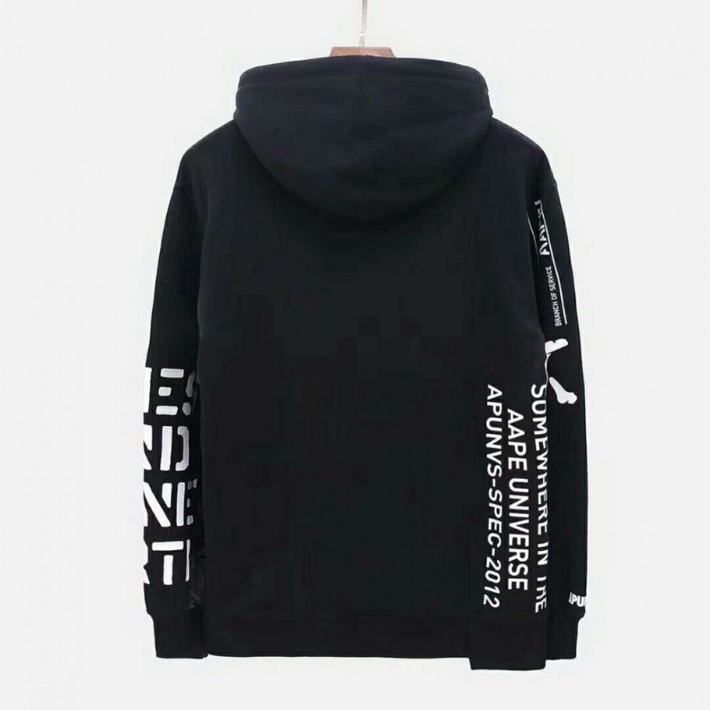 潮牌一手货源，免费招鞋服代理，有意者加我