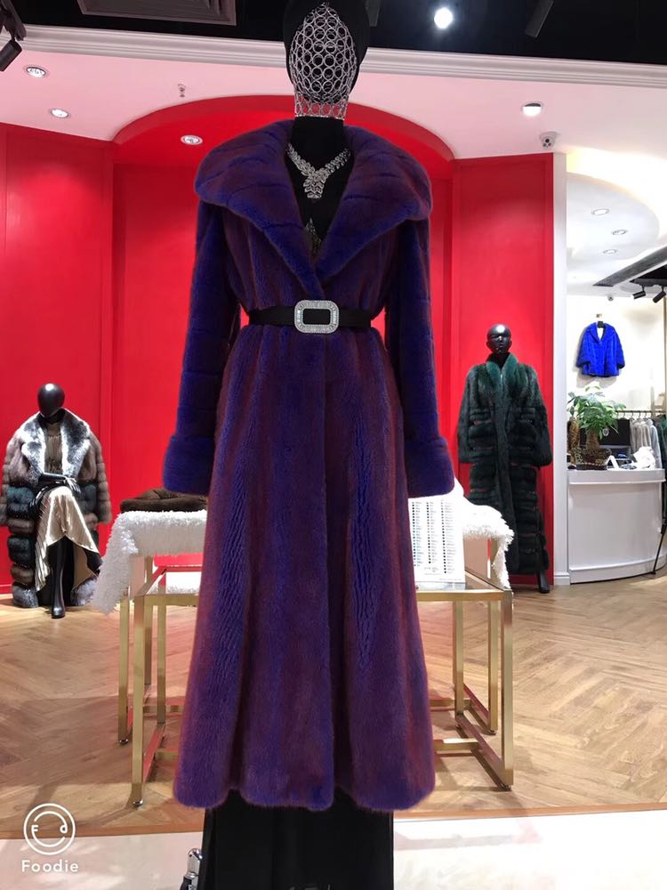 欧洲站时尚潮流服饰 精品一手货源