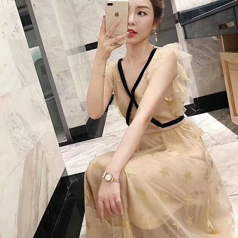 主营女装，鞋，包，饰品