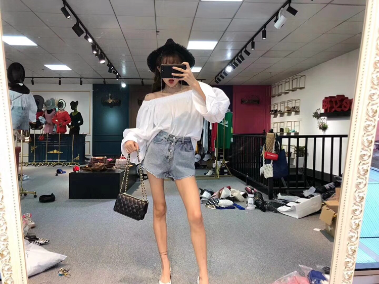 各种潮牌女装 工作室直营 招代理加盟
