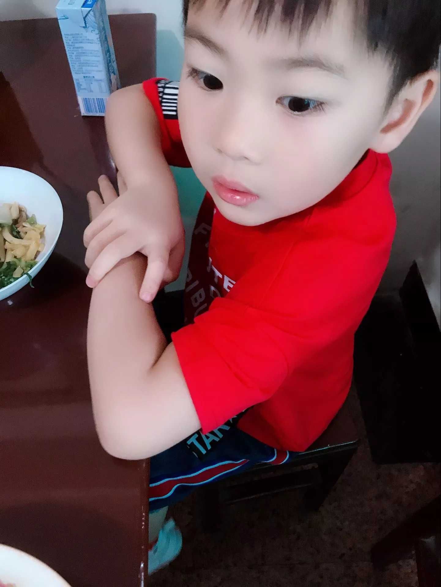 男女童装童鞋、包包等一手货源，批发！诚招代理