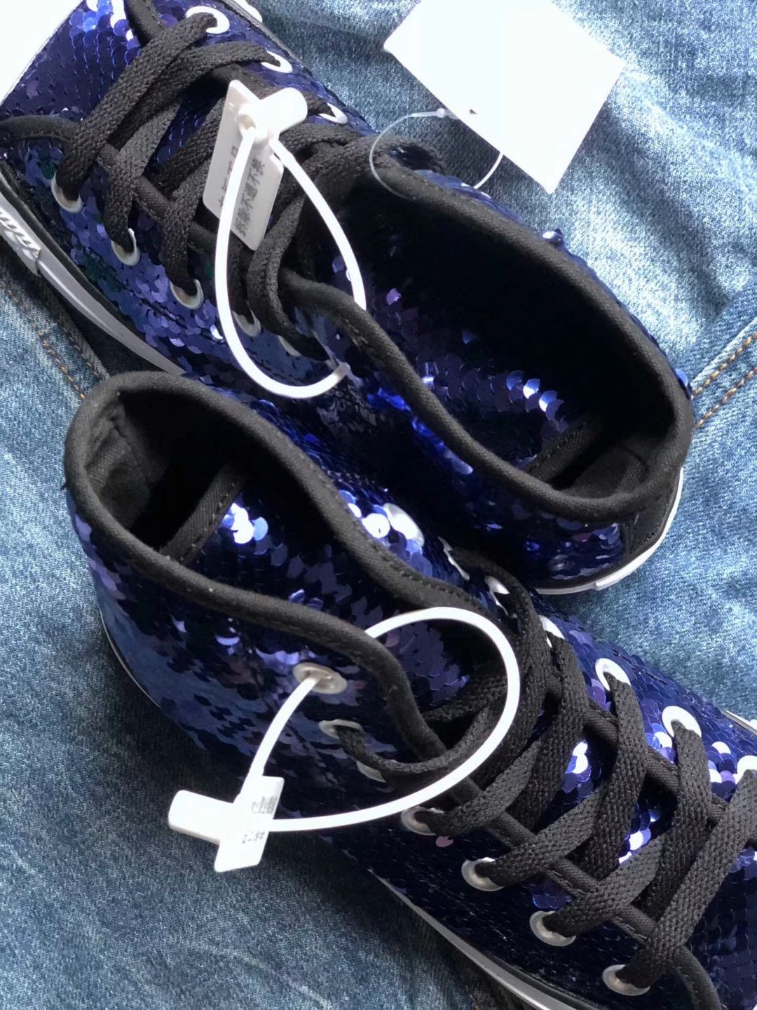 潮牌档口一手货源 主营各种耐克，阿迪，NB, Vans运动鞋