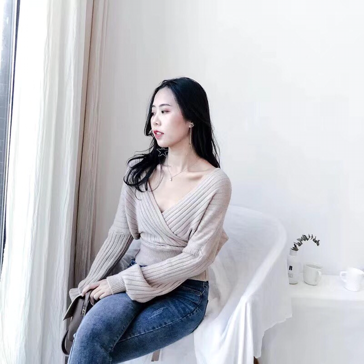 各种韩装，美妆，物美价廉哦，仙女们可以加过来哦