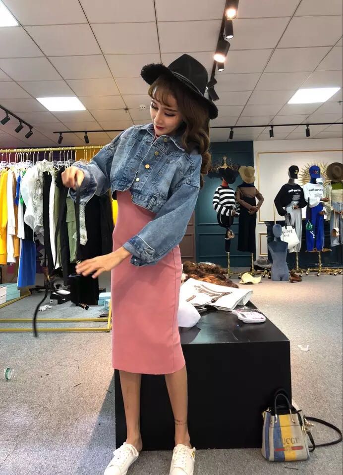兰兰美衣旗舰店招代理