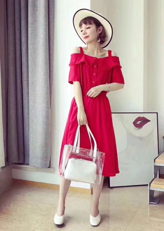 专业批发零售欧韩女装 工厂团队 招微商代理