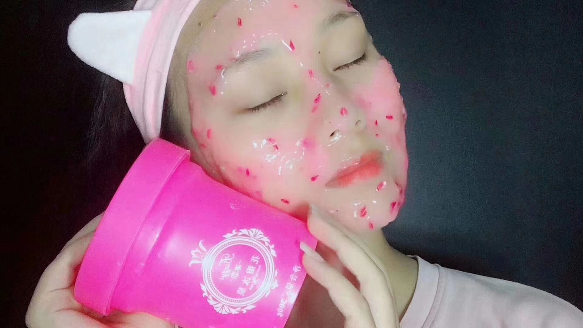 冰亦  护肤彩虹，纯天然提取精华，想变美的宝宝，快来找我吧。