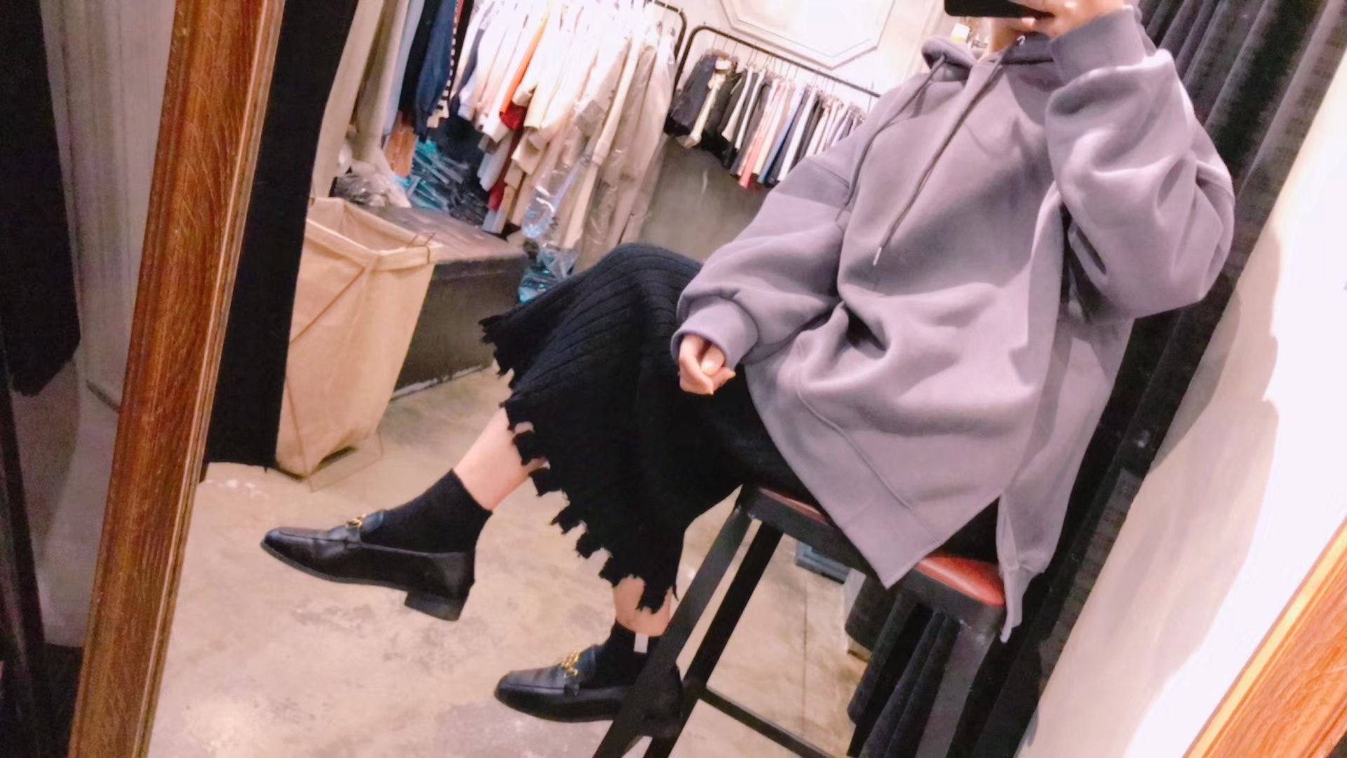 服饰鞋子有实体店想代理的找我
