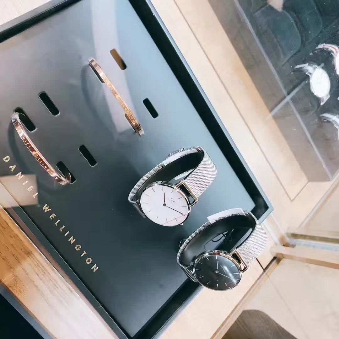 DW深圳一手货源 招代理 一件代发