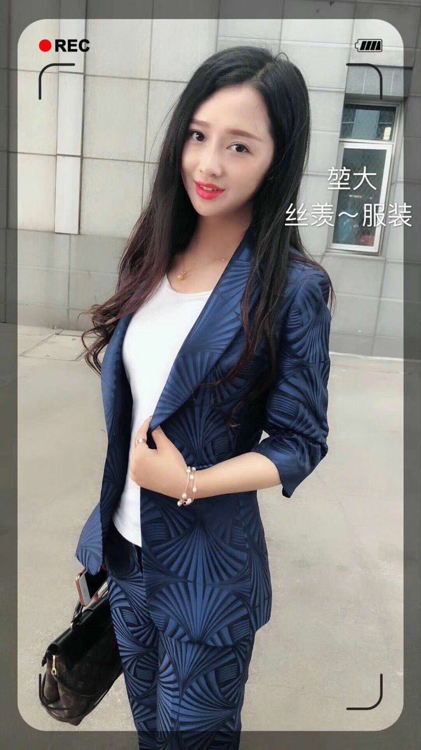 丝羡服装招商中 每月上新  爱润妍旗下品牌