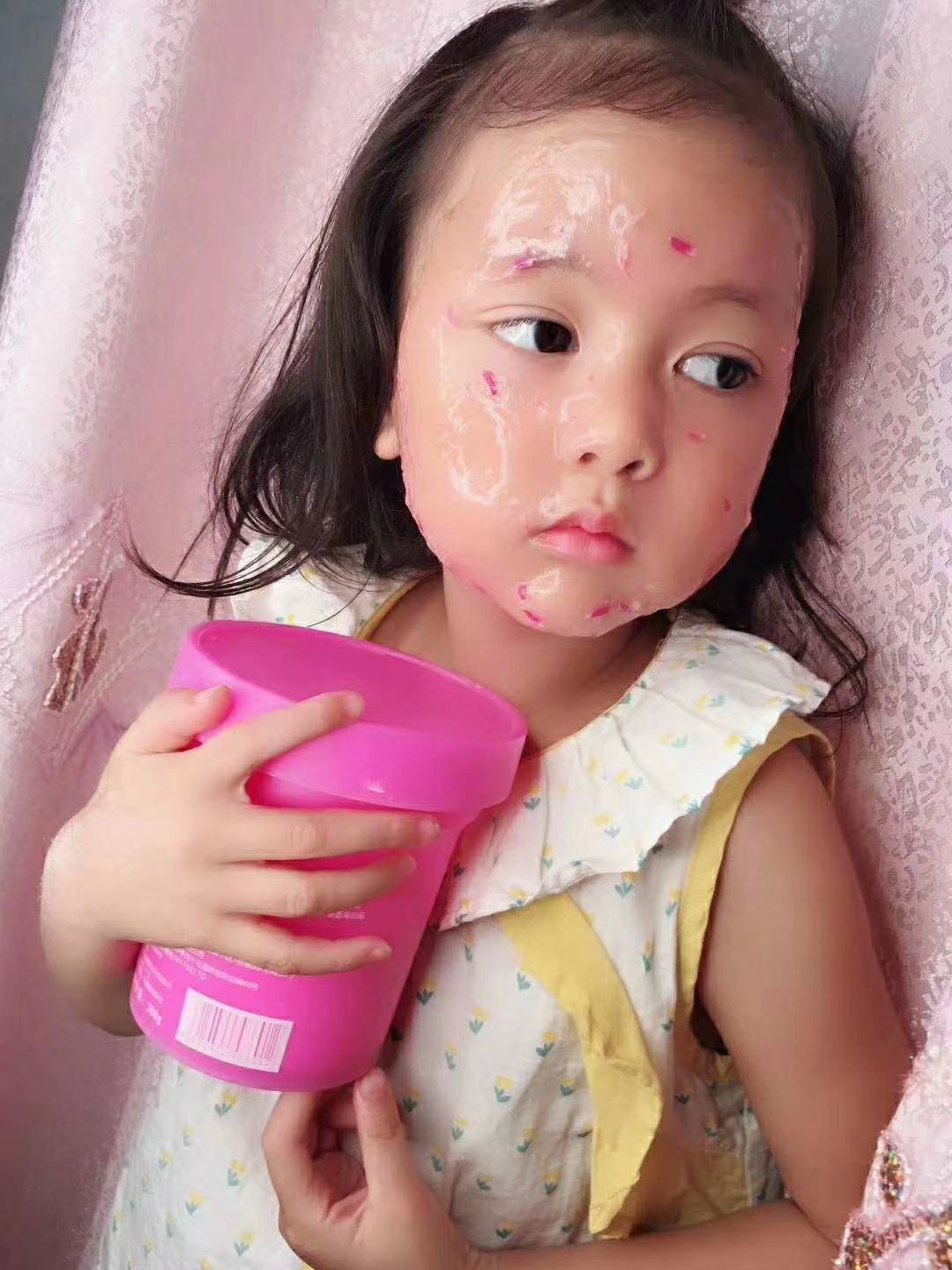 冰亦花瓣冰膜 。美白补水祛痘淡斑，促进皮肤的新陈代谢  …