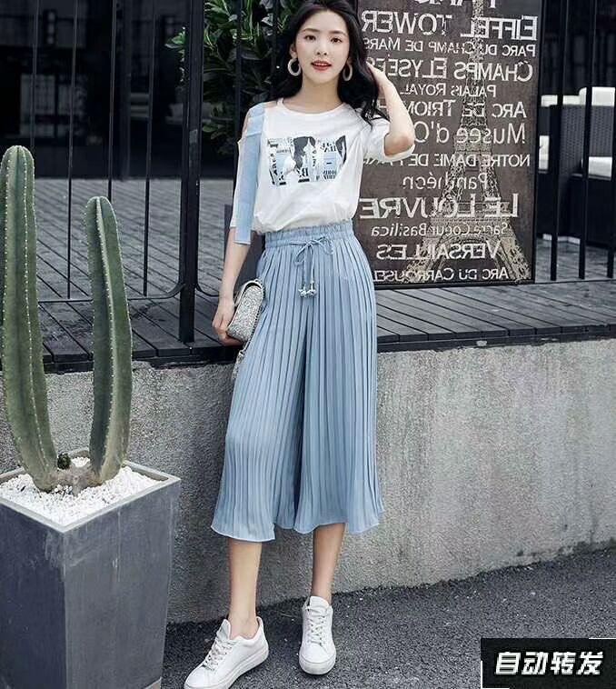 宝妈诚信经营精品潮流女装，护肤品！招代理！一件代发！