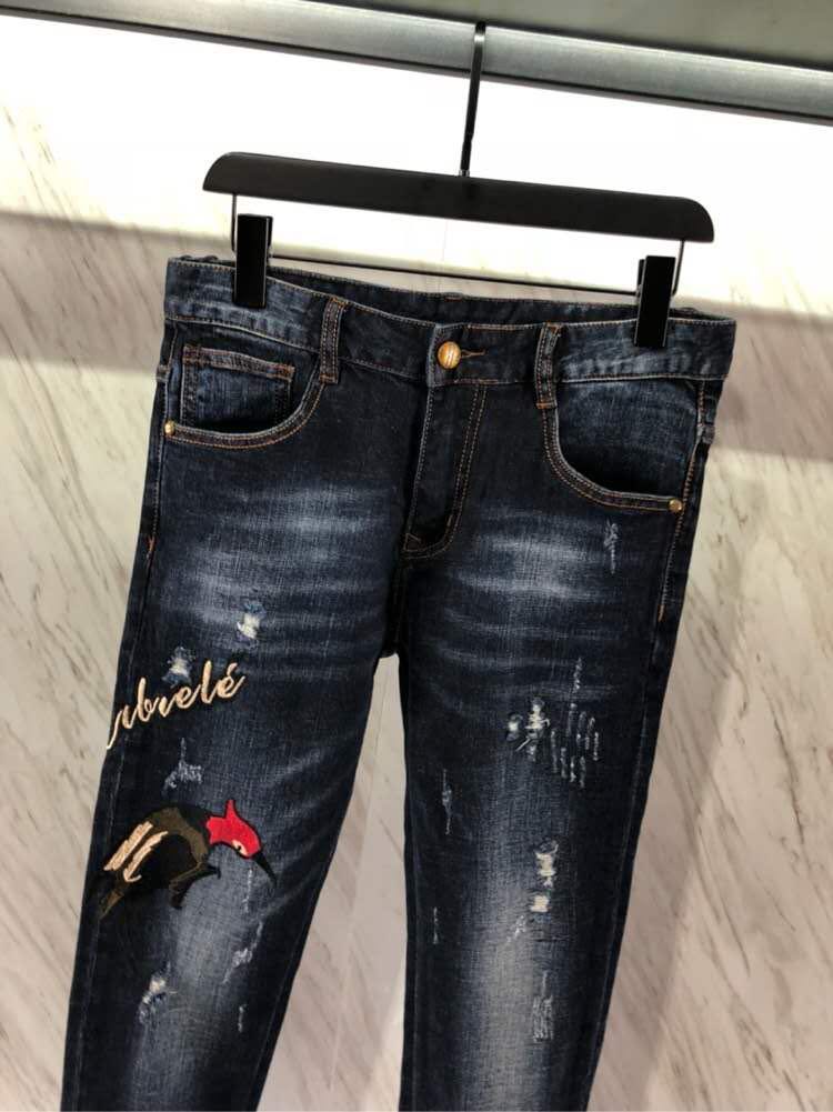 欧洲站时尚潮流服饰 精品一手货源
