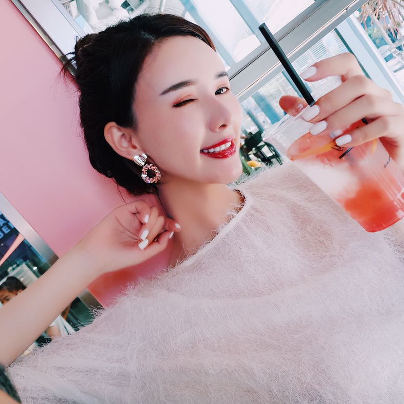 Vincizhang 原创女装创始人 网红与明星的搭配聚集地