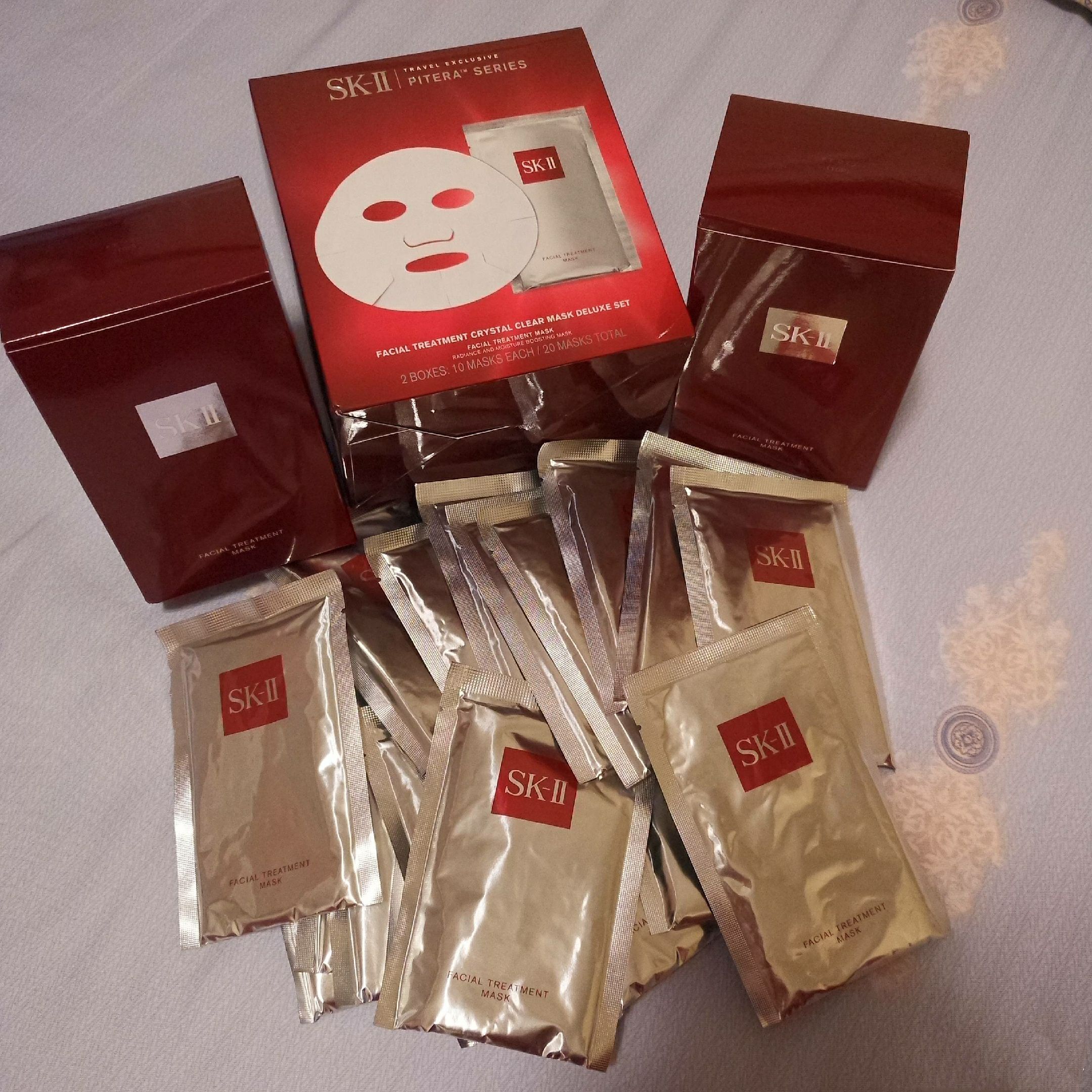 各大品牌化妆品，护肤品，名包，名表，大牌首饰，潮鞋。一手货源