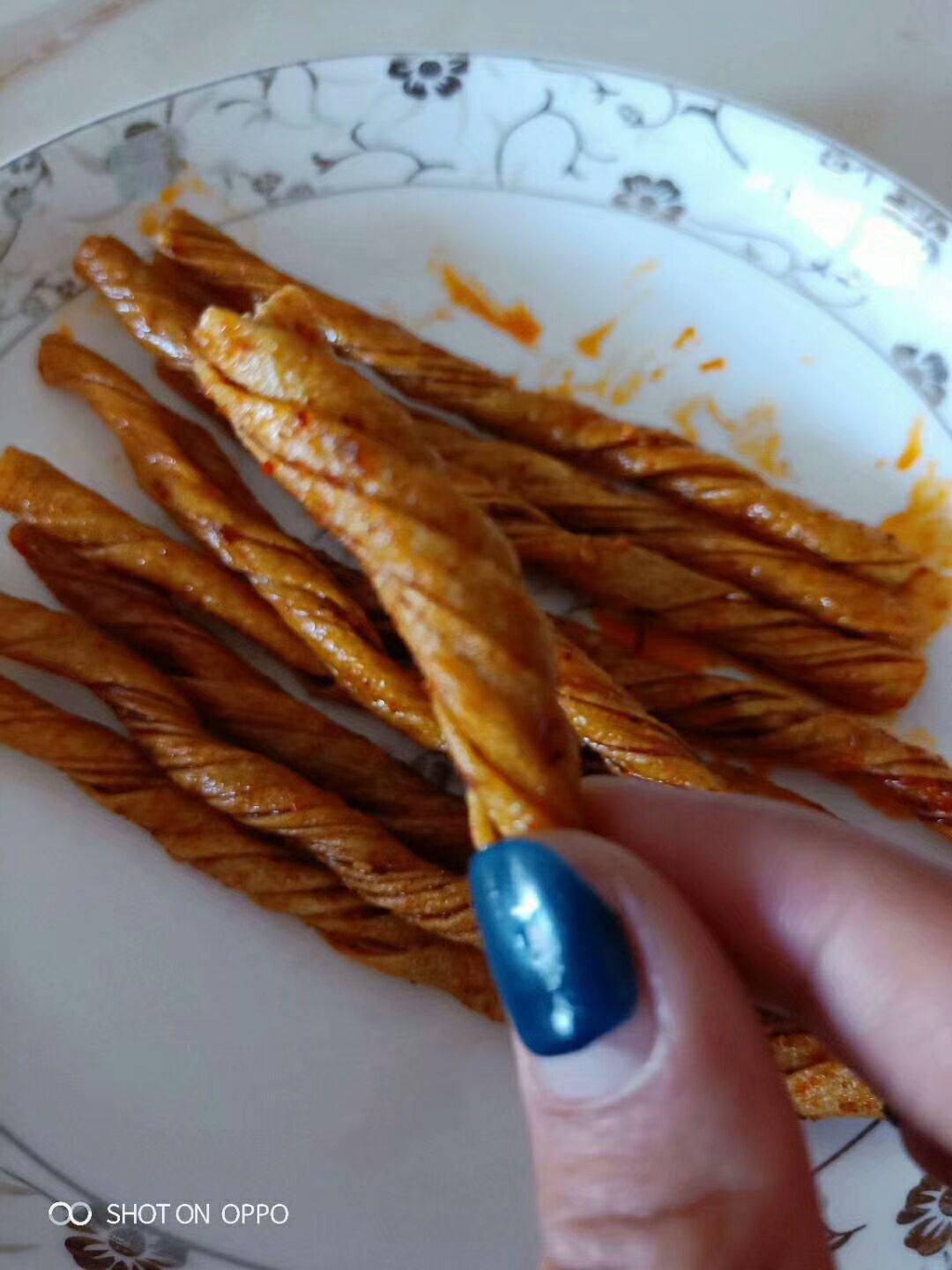 网红辣条鸡爪 诚招免费代理 都是你想不到的美味