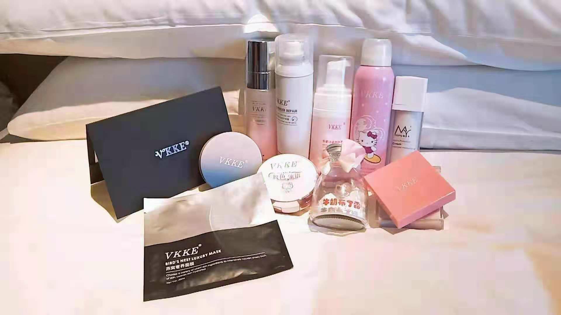 想要变富就来加入我们veek团队吧！我们的产品是护肤品和化