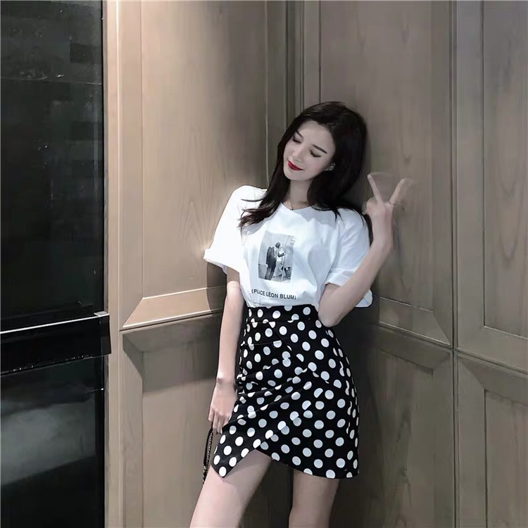 服装货源 卖一件赚二三十 绝不收代理费