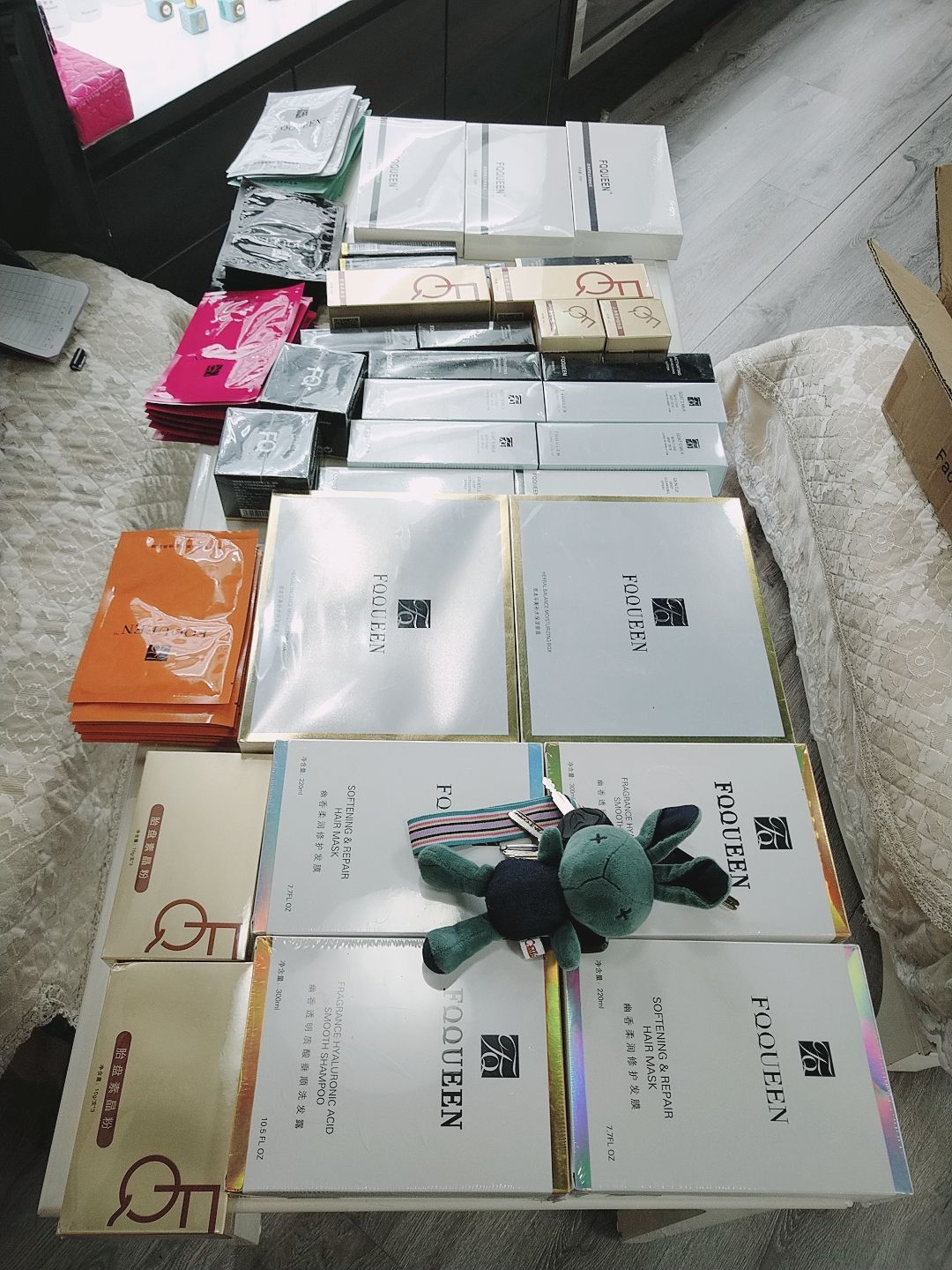 3⃣3⃣款产品，0⃣添加，护肤，彩妆，胶原蛋白，都是自用收益