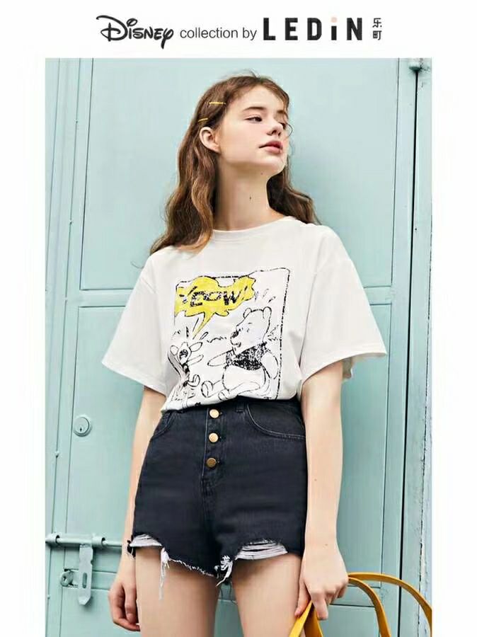 女装一手货源，招代理!各类网红款衣服，鞋子，包包都有奥!