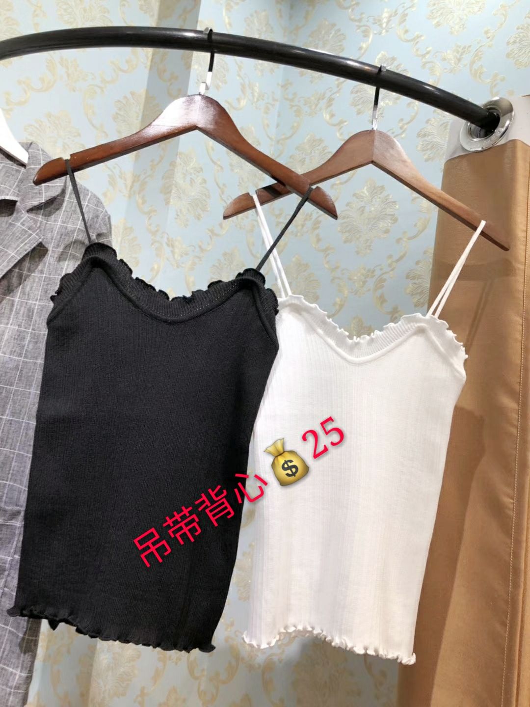 女装一手货源，厂家直销，款式多质量好，白菜价
